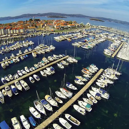 아파트 Gorgeous In Biograd With Sauna 파코스탄