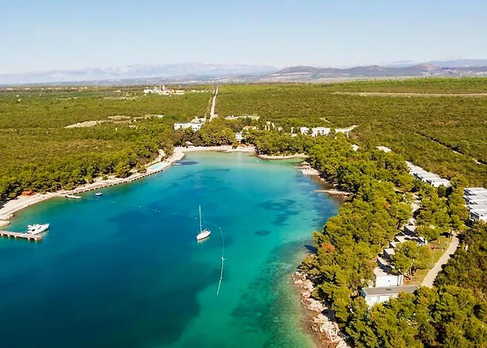 아파트 Gorgeous In Biograd With Sauna